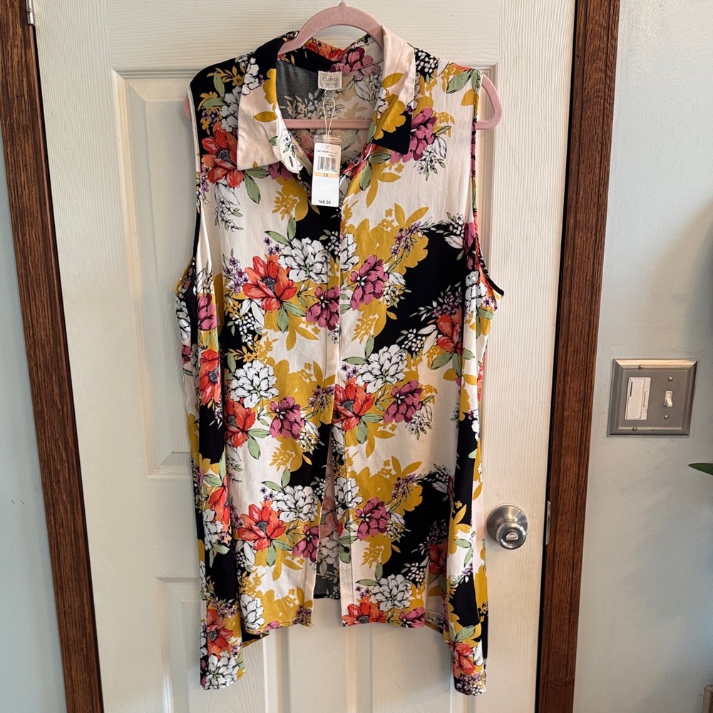 Cupio Multicolor Floral‎ Sleeveless Blouse